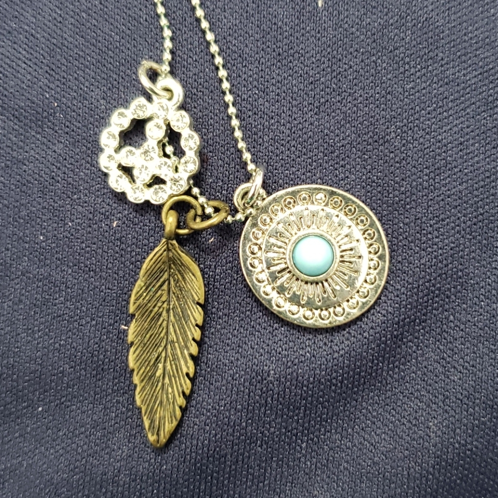 Jewelry - Picture 9 of 10